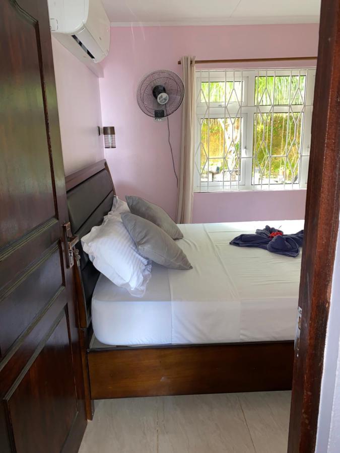 Mer Riviere Self Catering Apartment Beau Vallon  Exterior foto