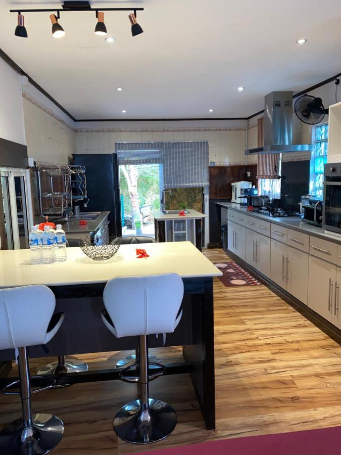 Mer Riviere Self Catering Apartment Beau Vallon  Exterior foto